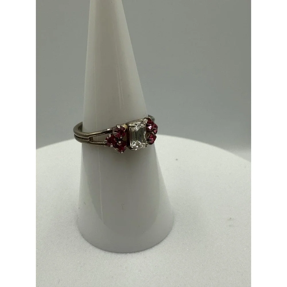 Vintage Silver Tone Emerald Cut Clear Crystal‎ Pink Rhinestone Adjustable Ring